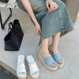 Denim Slippers Women 2026 New Summer Outdoor Japanese Style High Heel Wedge Slippers One-Strap