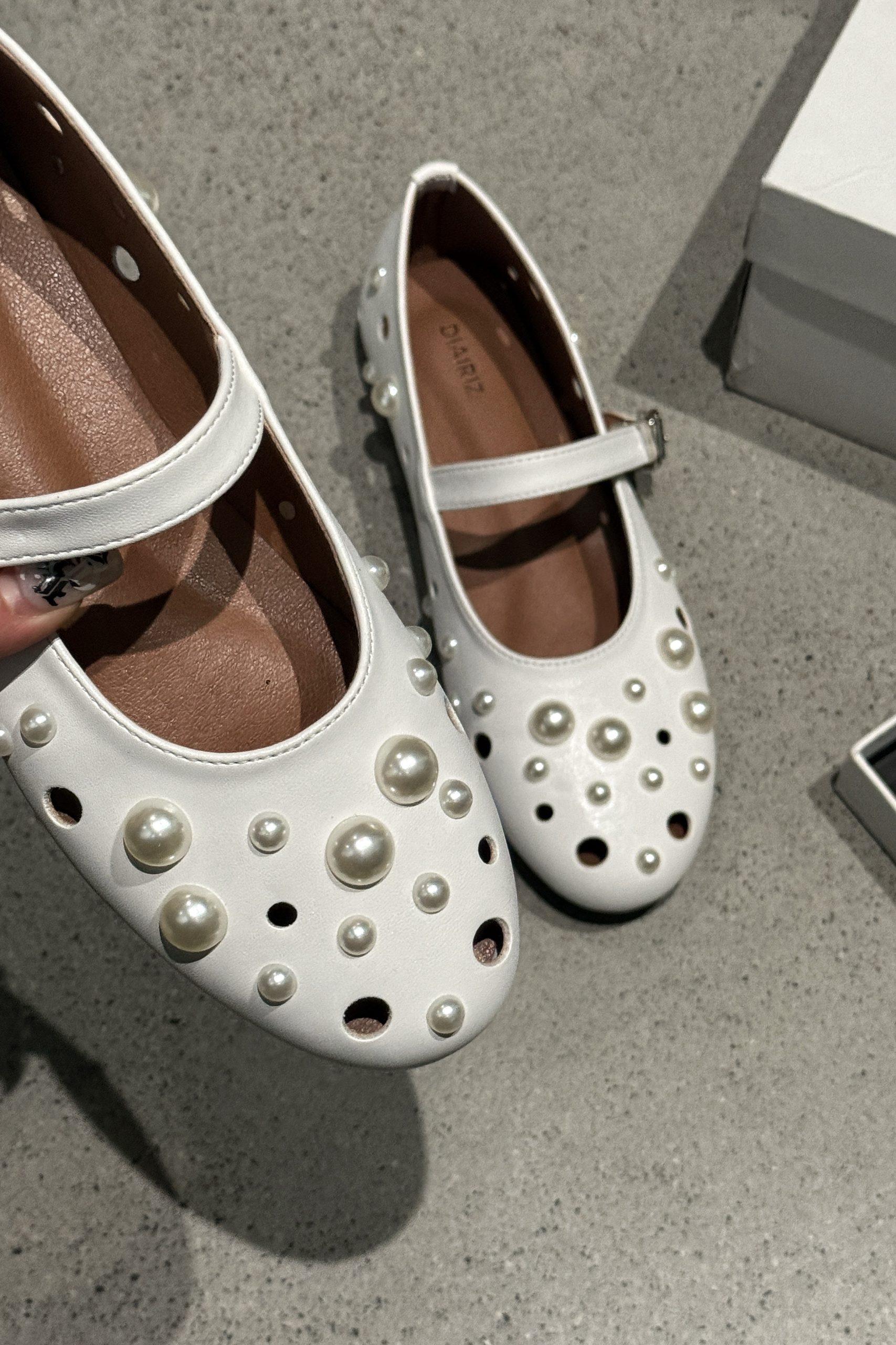 DIAIRIZ 2025 Spring New Hollow Rivet Mary Jane Ballet Flats for Women - Image 4