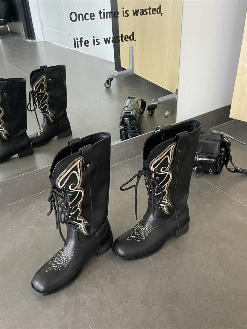 Genuine Leather 2026 New Embroidered Western Cowboy Boots Pointed Toe Chunky Heel Short Boots Women Ankle Boots - Image 3
